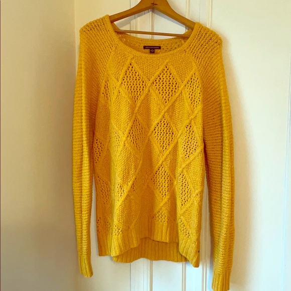 American Eagle Outfitters Sweaters - American Eagle Cable Knit Sweater